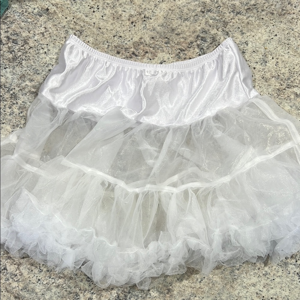 Eye Candy White Frilly Petticoat with Ruffled Tiers
